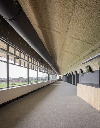 ADRI COOL - 2025 - Oostende - Wellington Renbaan - 03